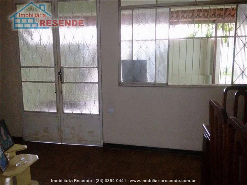Casa a Venda no Vila Julieta em Resende