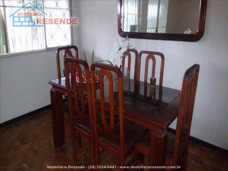 Casa a Venda no Vila Julieta em Resende