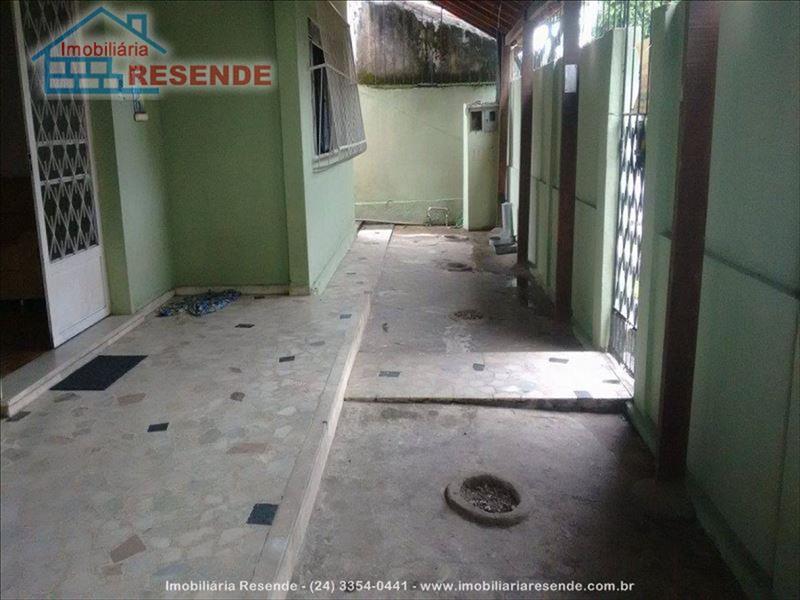 Casa a Venda no Vila Julieta em Resende
