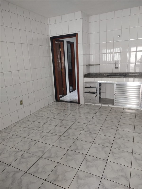 Casa para Alugar no Vila Julieta em Resende