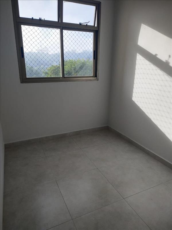 Apartamento para Alugar no Vila Julieta em Resende
