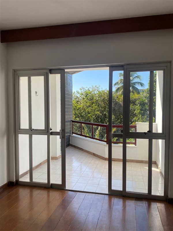 Apartamento para Venda ou Alugar no Campos Elíseos em Resende