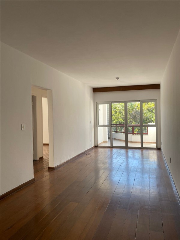 Apartamento para Venda ou Alugar no Campos Elíseos em Resende
