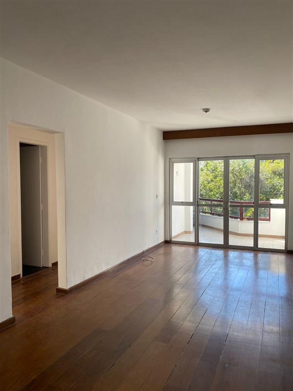Apartamento para Venda ou Alugar no Campos Elíseos em Resende