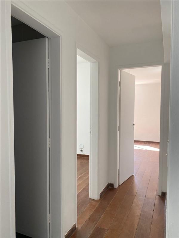Apartamento para Venda ou Alugar no Campos Elíseos em Resende