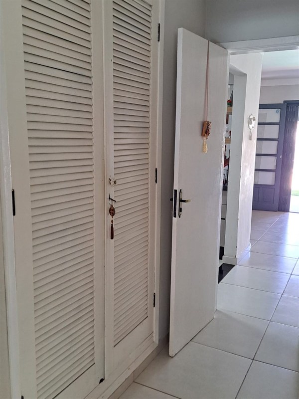 Casa a Venda no Jardim das Rosas  em Penedo (Itatiaia) - Foto do Im�vel