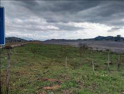 Terreno à Venda