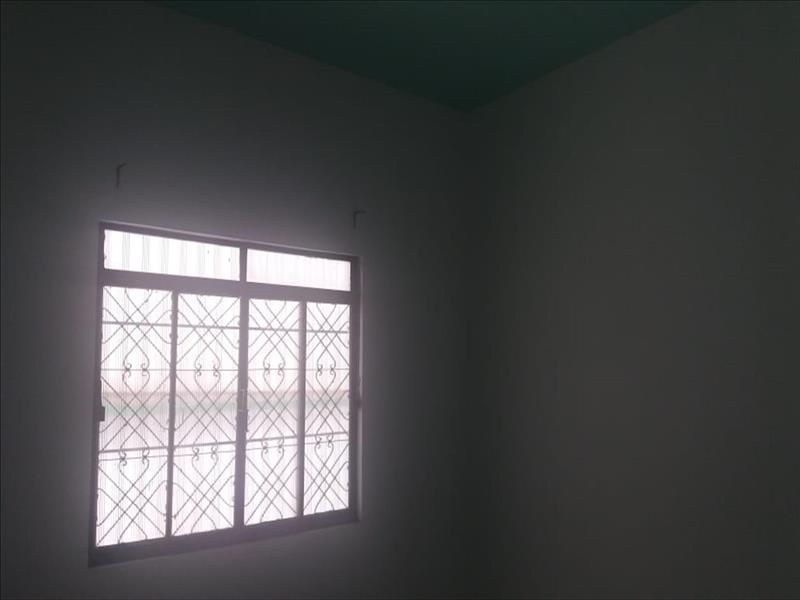 Casa para Alugar no Vila Julieta em Resende