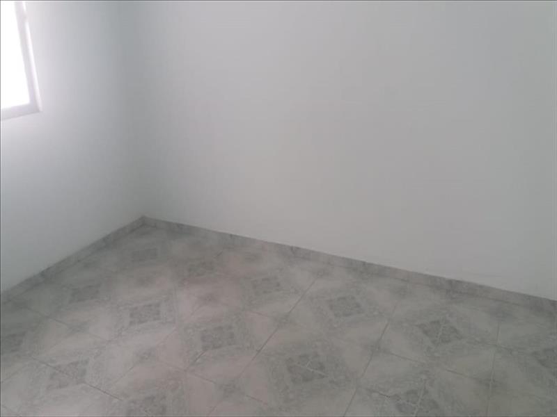 Casa para Alugar no Vila Julieta em Resende