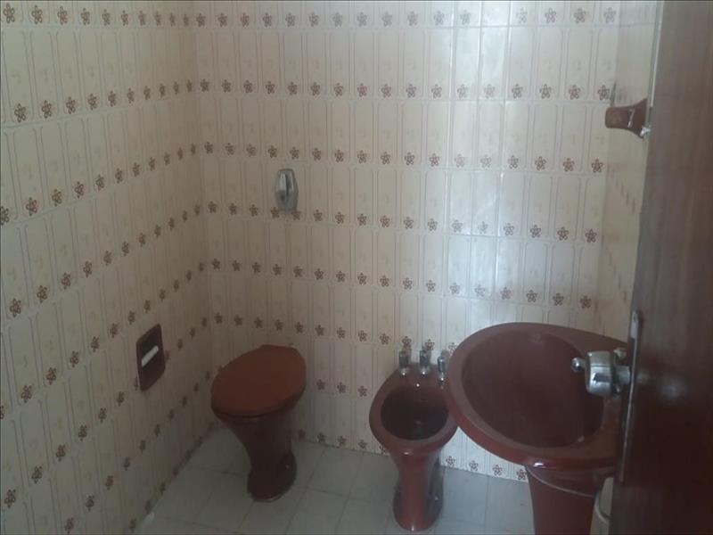 Casa para Alugar no Vila Julieta em Resende