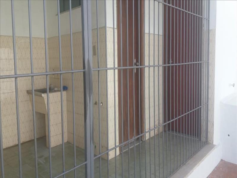 Casa para Alugar no Vila Julieta em Resende