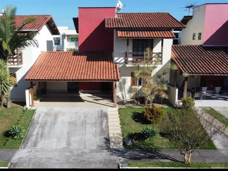 Casa a Venda no Parque Ipiranga em Resende